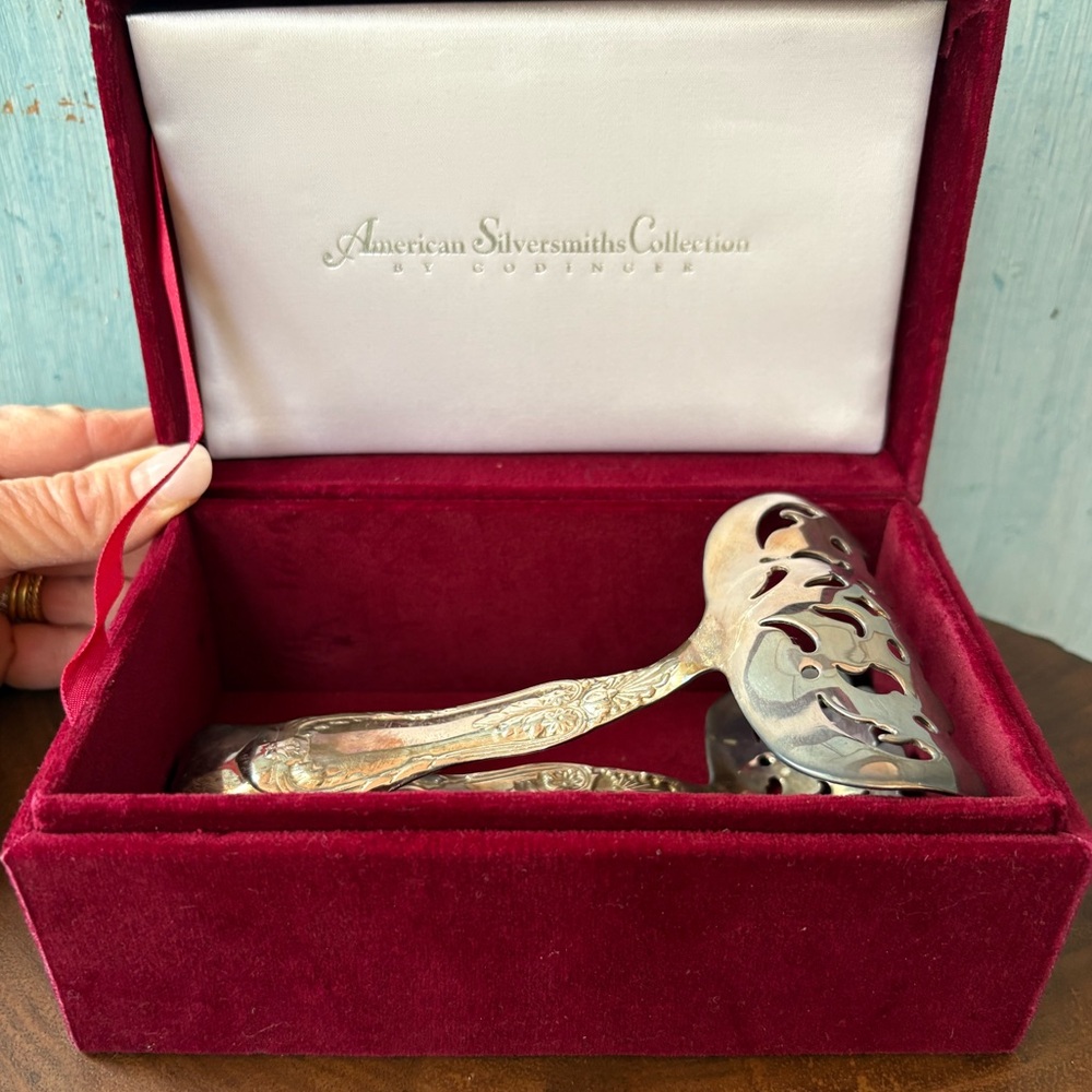 Gorgeous Vintage American Silversmiths Collection Silver Serving Utensil - Picture 3 of 15